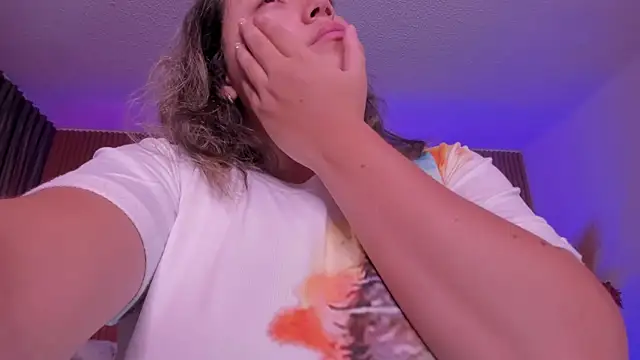 heidy johns online show from 12-04-25, 03:38