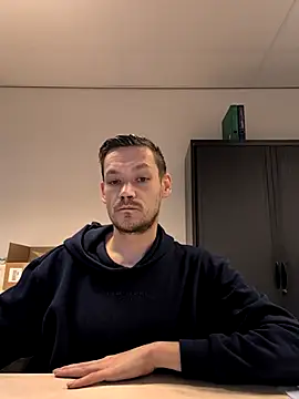 Snapshot of arnoanro chatting on 03-03-26, 10:54 arnoanro online show from 03-03-26, 10:54