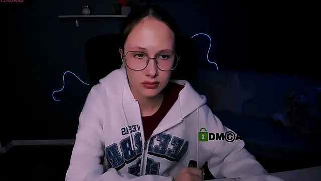 Snapshot of mona_cloud chatting on 03-07-25, 03:39 mona cloud online show from 03-07-25, 03:39