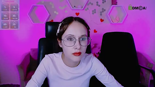 Snapshot of mona_cloud chatting on 10-11-25, 11:36 mona cloud online show from 10-11-25, 11:36