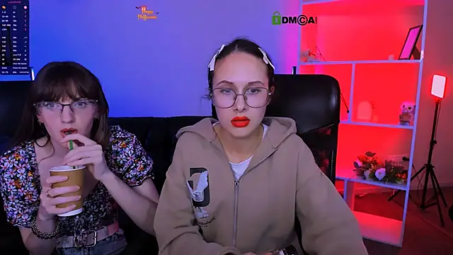 Snapshot of mona_cloud chatting on 11-05-25, 07:58 mona cloud online show from 11-05-25, 07:58