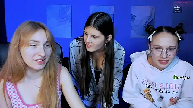 Snapshot of mona_cloud chatting on 11-29-25, 08:01 mona cloud online show from 11-29-25, 08:01