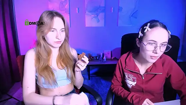 Snapshot of mona_cloud chatting on 02-11-26, 07:52 mona cloud online show from 02-11-26, 07:52