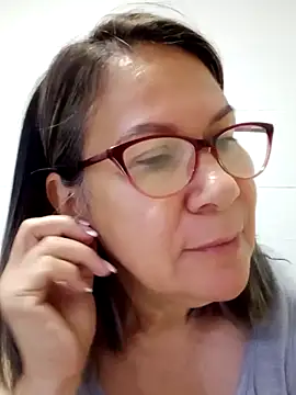 victoria wayne online show from 11-21-25, 10:03