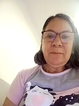 victoria wayne online show from 04-15-26, 09:05