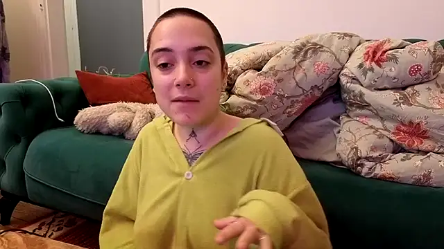 Snapshot of OllympeKaii chatting on 11-12-25, 05:30 OllympeKaii online show from 11-12-25, 05:30