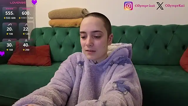 Snapshot of OllympeKaii chatting on 11-27-25, 05:26 OllympeKaii online show from 11-27-25, 05:26