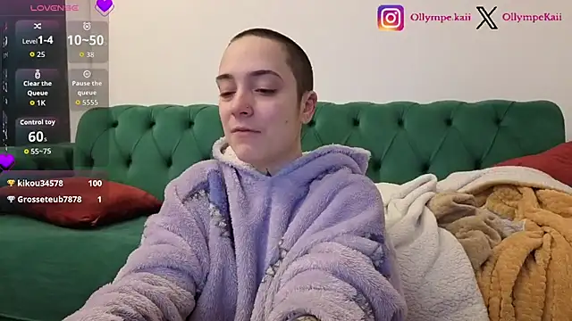 Snapshot of OllympeKaii chatting on 11-29-25, 05:43 OllympeKaii online show from 11-29-25, 05:43