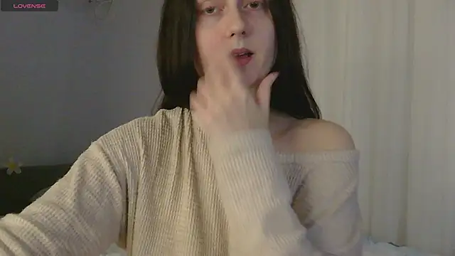 Snapshot of belle_ame chatting on 11-10-25, 04:17 belle ame online show from 11-10-25, 04:17