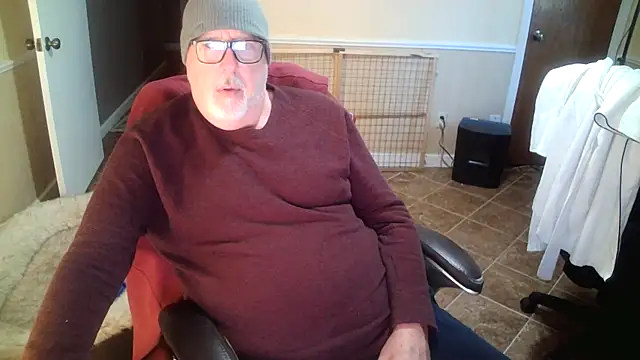 Snapshot of superbearboss chatting on 11-02-25, 03:14 superbearboss online show from 11-02-25, 03:14