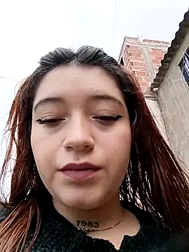 Karina Leon online show from 12-05-25, 05:31