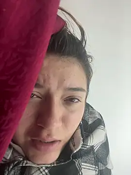 Snapshot of Karina_Leon chatting on 04-15-26, 07:32 Karina Leon online show from 04-15-26, 07:32