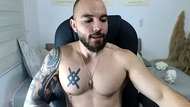 Isaac Carter online show from 11-21-25, 10:47