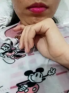 Snapshot of saraaxx1 chatting on 02-19-26, 08:49 saraaxx1 online show from 02-19-26, 08:49