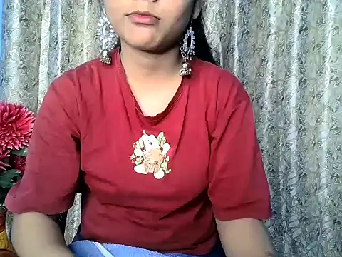 Snapshot of muskan_088 chatting on 03-05-25, 10:32 muskan 088 online show from 03-05-25, 10:32