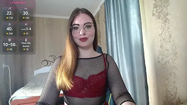 Leila Kissyu online show from 04-13-26, 10:10