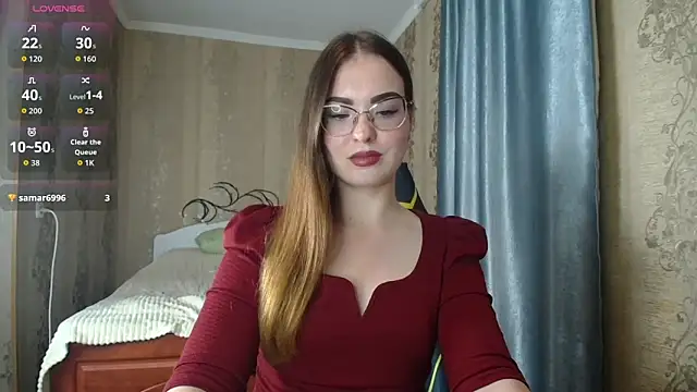 Snapshot of Leila_Kissyu chatting on 05-19-26, 07:42 Leila Kissyu online show from 05-19-26, 07:42