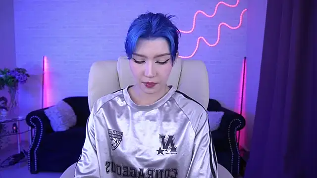 Snapshot of SelenaIris chatting on 10-25-25, 08:14 SelenaIris online show from 10-25-25, 08:14