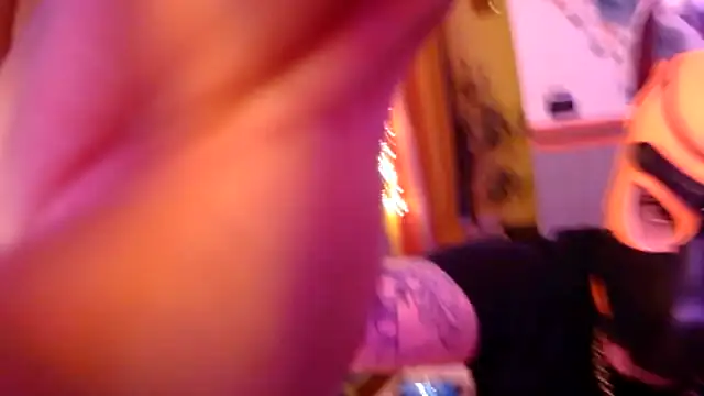 Snapshot of danix_wild_wolf chatting on 02-04-26, 09:09 danix wild wolf online show from 02-04-26, 09:09