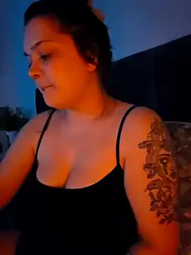 Snapshot of Saucy-Serenity chatting on 03-19-25, 10:31 Saucy-Serenity online show from 03-19-25, 10:31