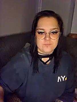 Snapshot of Saucy-Serenity chatting on 10-14-25, 07:25 Saucy-Serenity online show from 10-14-25, 07:25