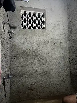 Snapshot of dam-her-boy chatting on 02-14-26, 03:20 dam-her-boy online show from 02-14-26, 03:20