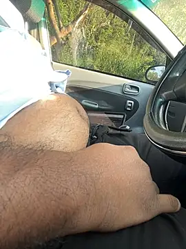 Snapshot of dam-her-boy chatting on 02-25-26, 11:31 dam-her-boy online show from 02-25-26, 11:31