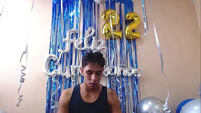 Monkey uchiha777 online show from 09-13-25, 07:46