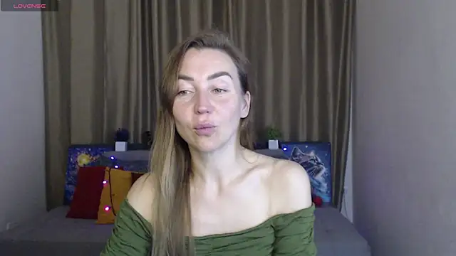 Snapshot of Kiss_julli88I chatting on 03-16-25, 06:34 Kiss julli88I online show from 03-16-25, 06:34