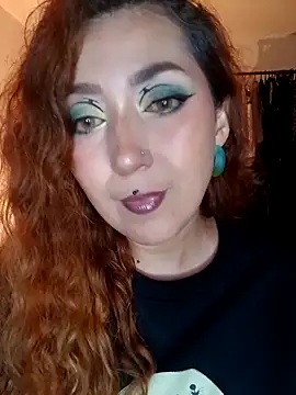 Luz delunaa online show from 03-19-25, 04:14