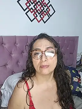 AlessandraLeroy online show from 11-20-25, 02:12