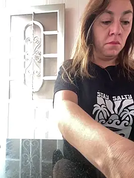 Luna-nevada online show from 04-01-26, 01:41