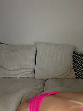 darcydixx online show from 07-24-26, 08:01