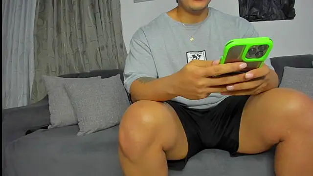 Snapshot of boys_blackandwhite chatting on 05-19-26, 10:49 boys blackandwhite online show from 05-19-26, 10:49