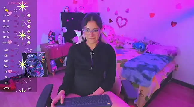 Snapshot of keny_murmonth chatting on 03-15-25, 04:57 keny murmonth online show from 03-15-25, 04:57