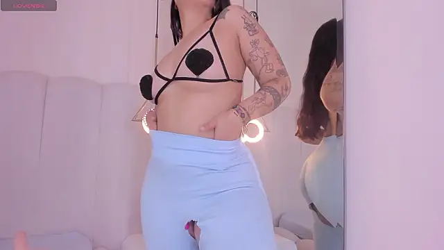 riri candy online show from 03-19-26, 04:16