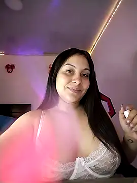 esmeralda jadees online show from 03-18-26, 08:12