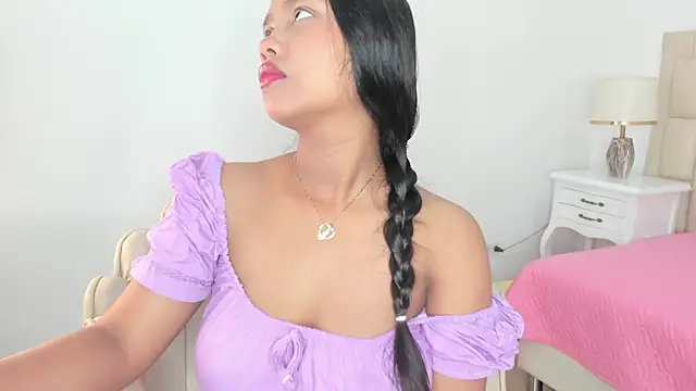 MadisonGomez16 online show from 05-31-26, 11:39