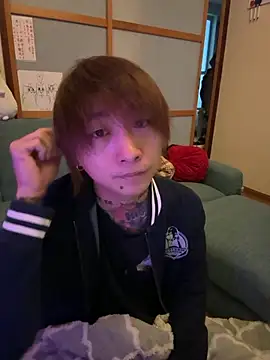 Snapshot of ryokunero chatting on 11-05-25, 02:22 ryokunero online show from 11-05-25, 02:22