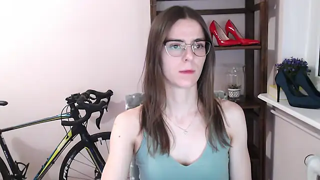 love megi online show from 02-02-26, 04:06