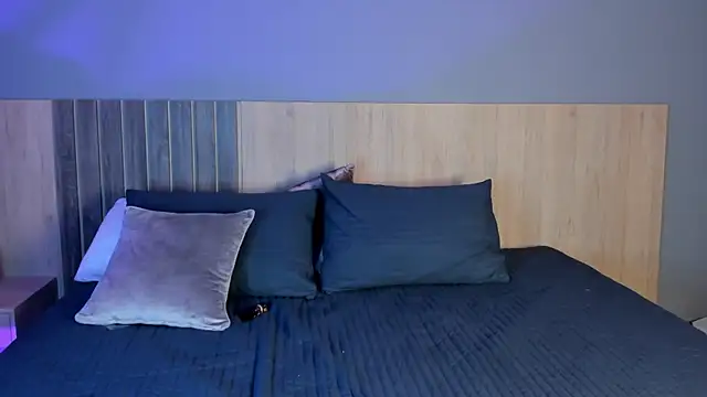  SamantaGomez online show from 03-06-25, 06:05