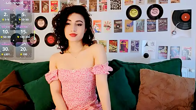 Maya Rogerss online show from 04-14-26, 02:56