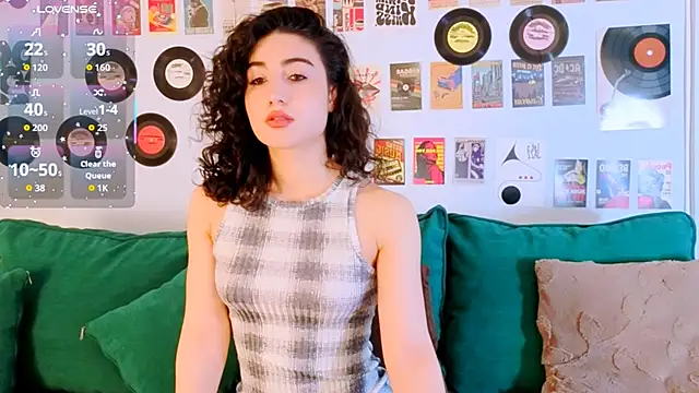 Maya Rogerss online show from 05-19-26, 02:45