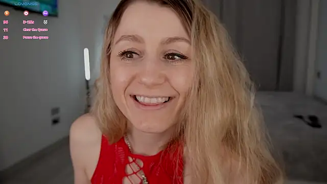   Milana     online show from 06-02-26, 07:49