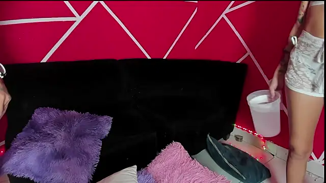 Snapshot of hot_dirty_paradise_66 chatting on 12-15-25, 09:24 hot dirty paradise 66 online show from 12-15-25, 09:24