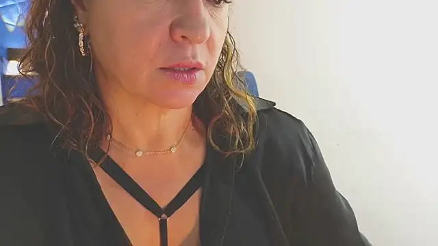 weet Evans    online show from 03-21-25, 06:05