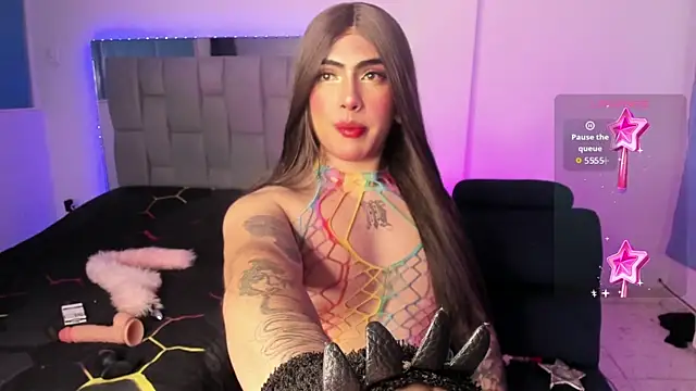 Sophie whitexxx online show from 05-21-26, 10:50