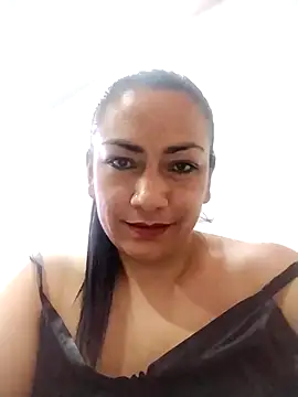 Snapshot of Carlasm- chatting on 03-10-25, 02:28 Carlasm- online show from 03-10-25, 02:28