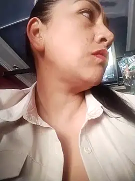 Snapshot of Carlasm- chatting on 03-15-25, 09:05 Carlasm- online show from 03-15-25, 09:05