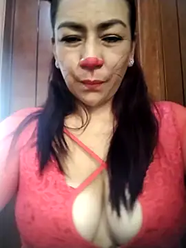 Snapshot of Carlasm- chatting on 10-31-25, 08:21 Carlasm- online show from 10-31-25, 08:21